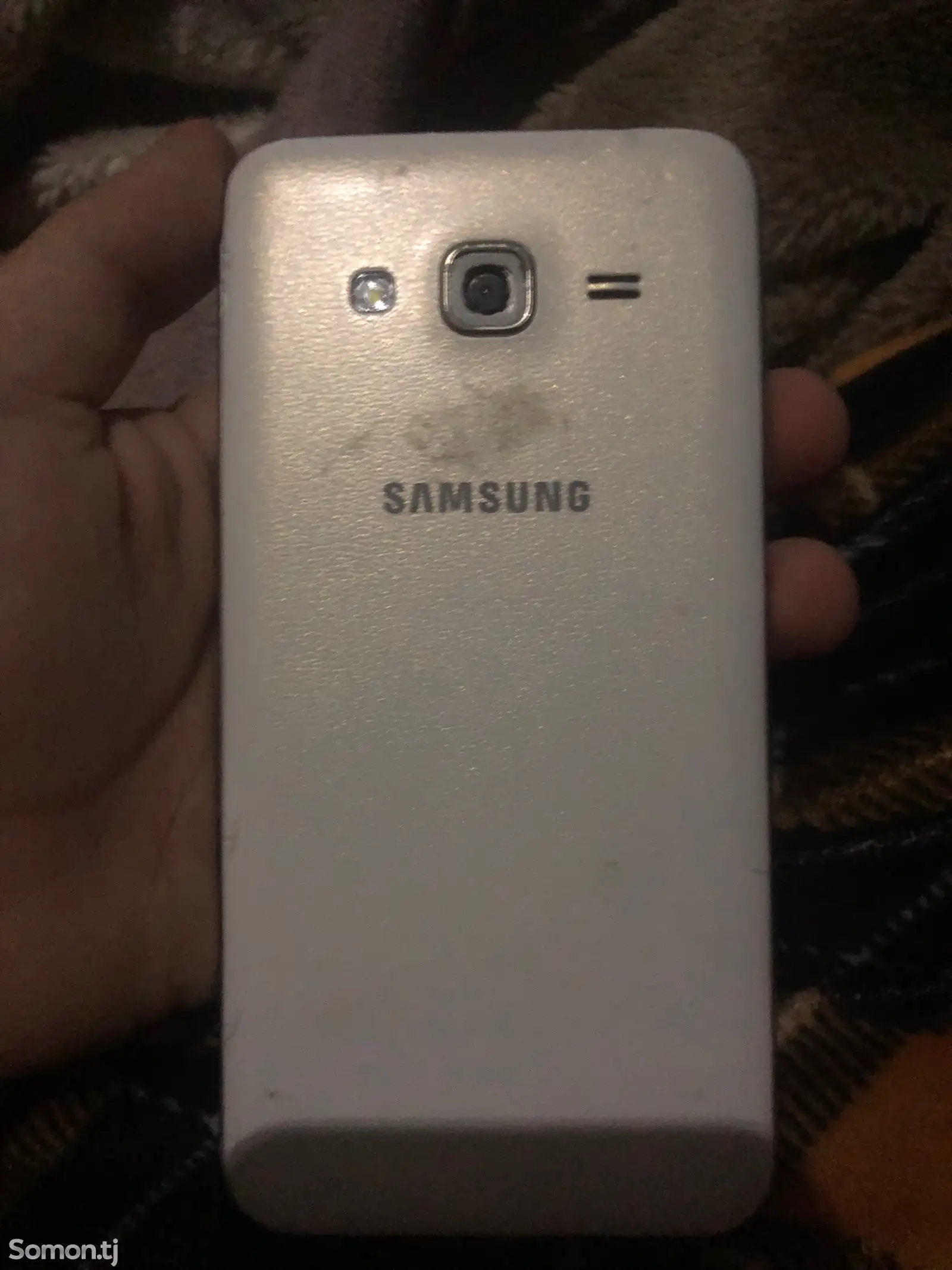 Телефон Samsung Galaxy-1