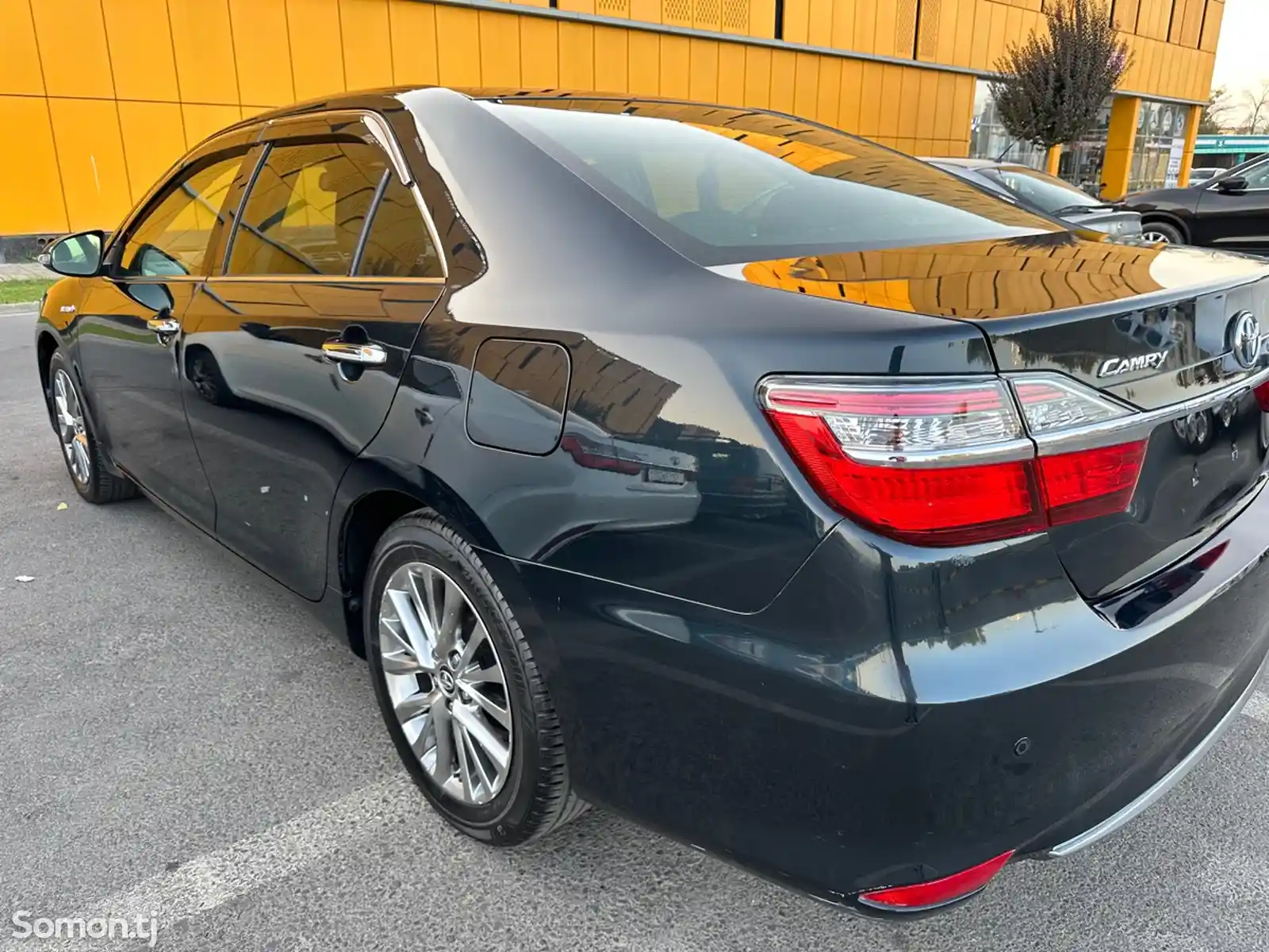 Toyota Camry, 2016-12