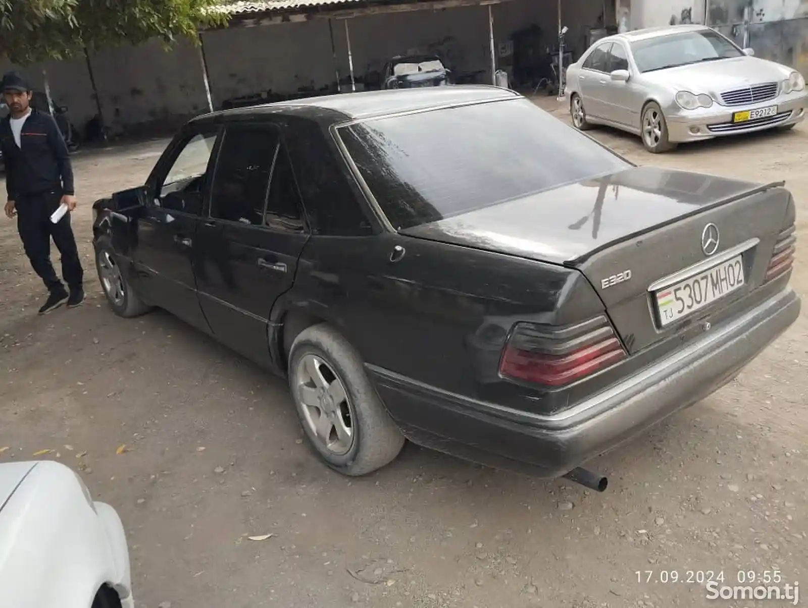 Mercedes-Benz W124, 1994-5