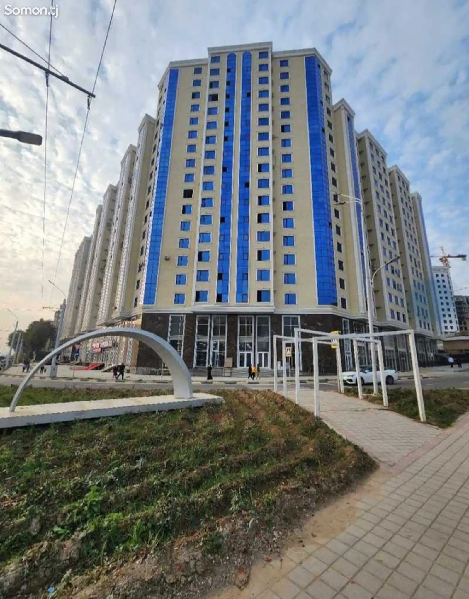 3-комн. квартира, 16 этаж, 122 м², 102 мкр-1