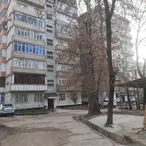 2-комн. квартира, 5 этаж, 63м², 103мкр