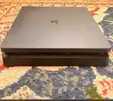 Игровая приставка Sony PlayStation 4 slim-2