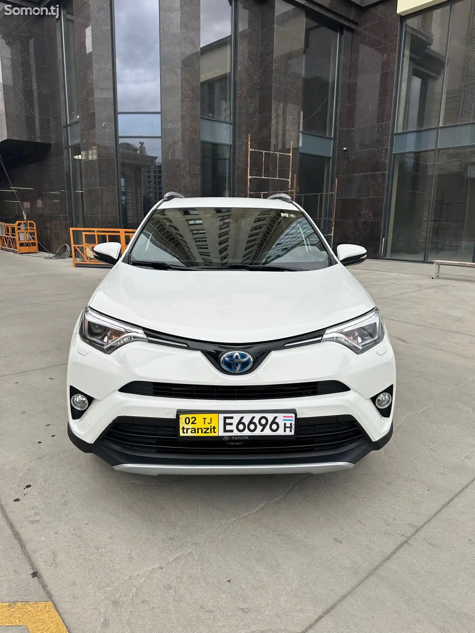 Toyota RAV 4, 2018-8