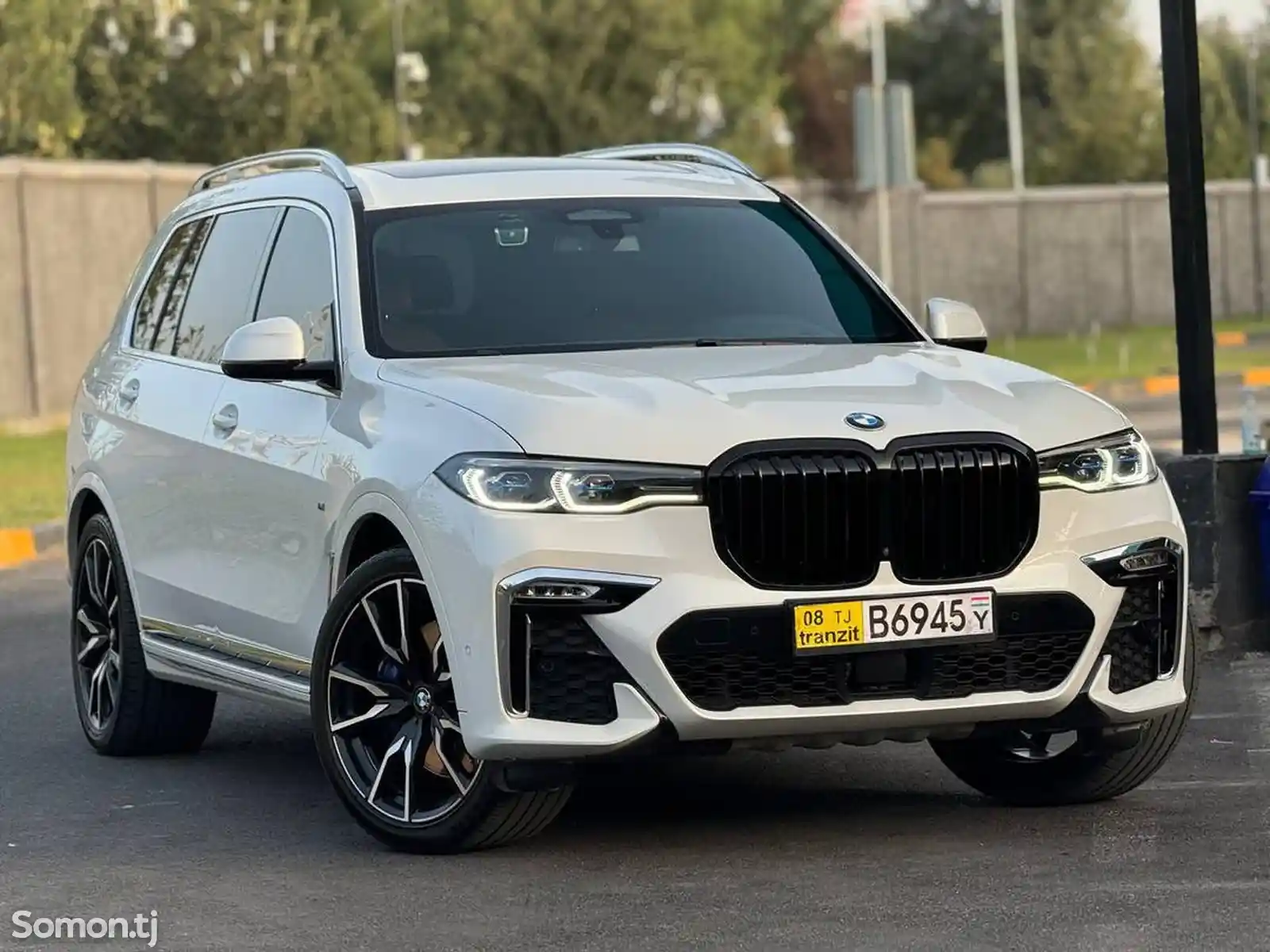 BMW X7, 2022-12