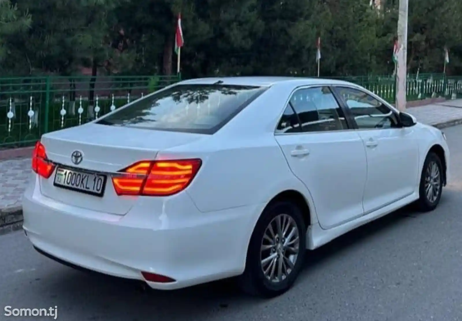 Toyota Camry, 2012-8