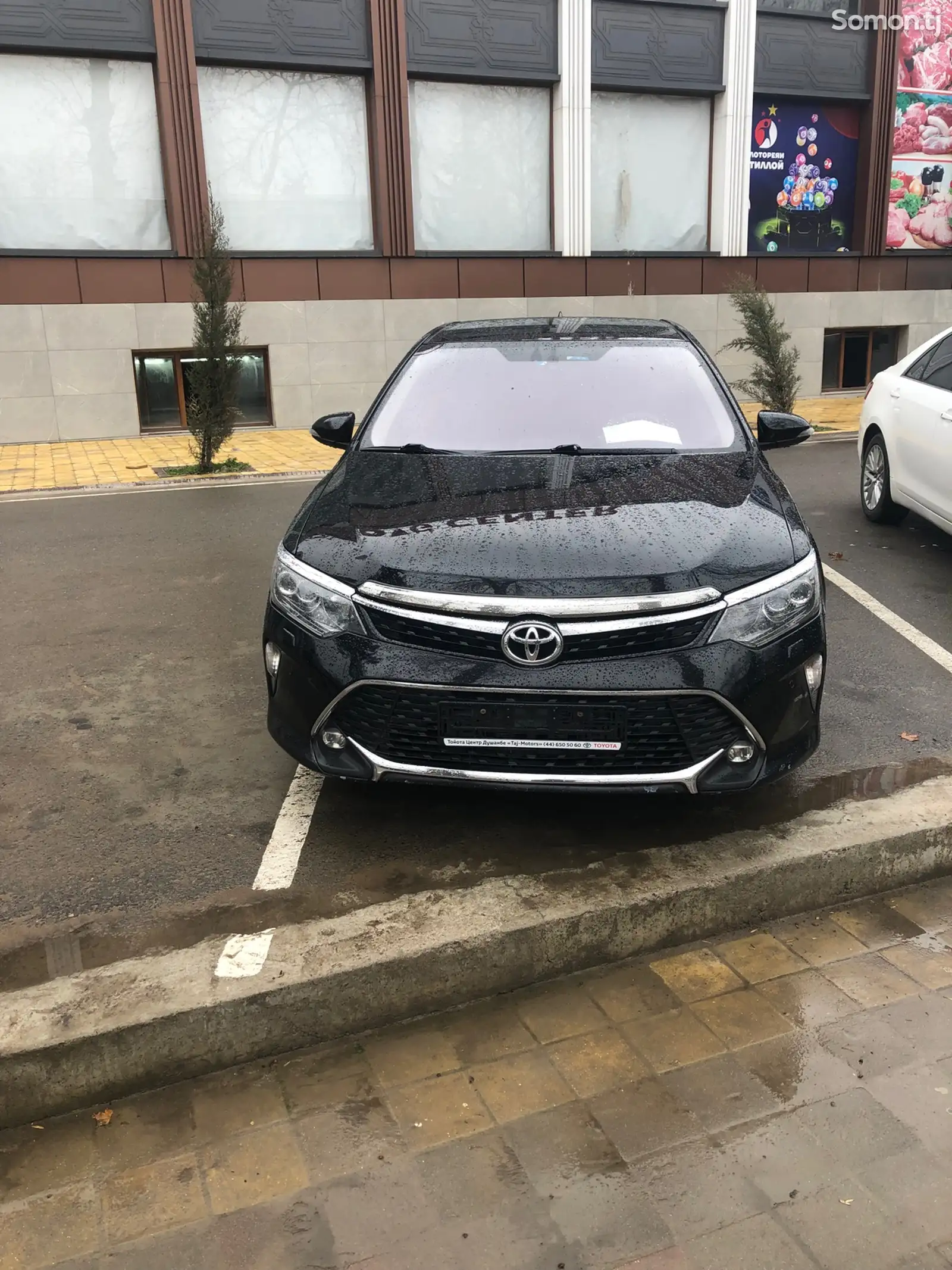 Toyota Camry, 2017-1