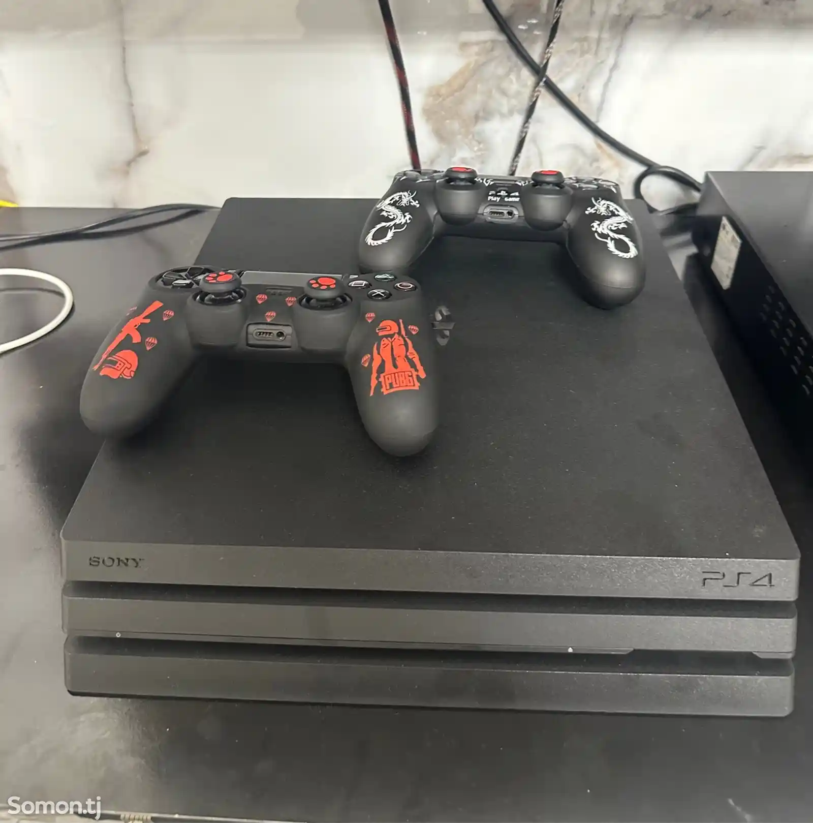 Игровая приставка Sony PlayStation 4 Pro-2