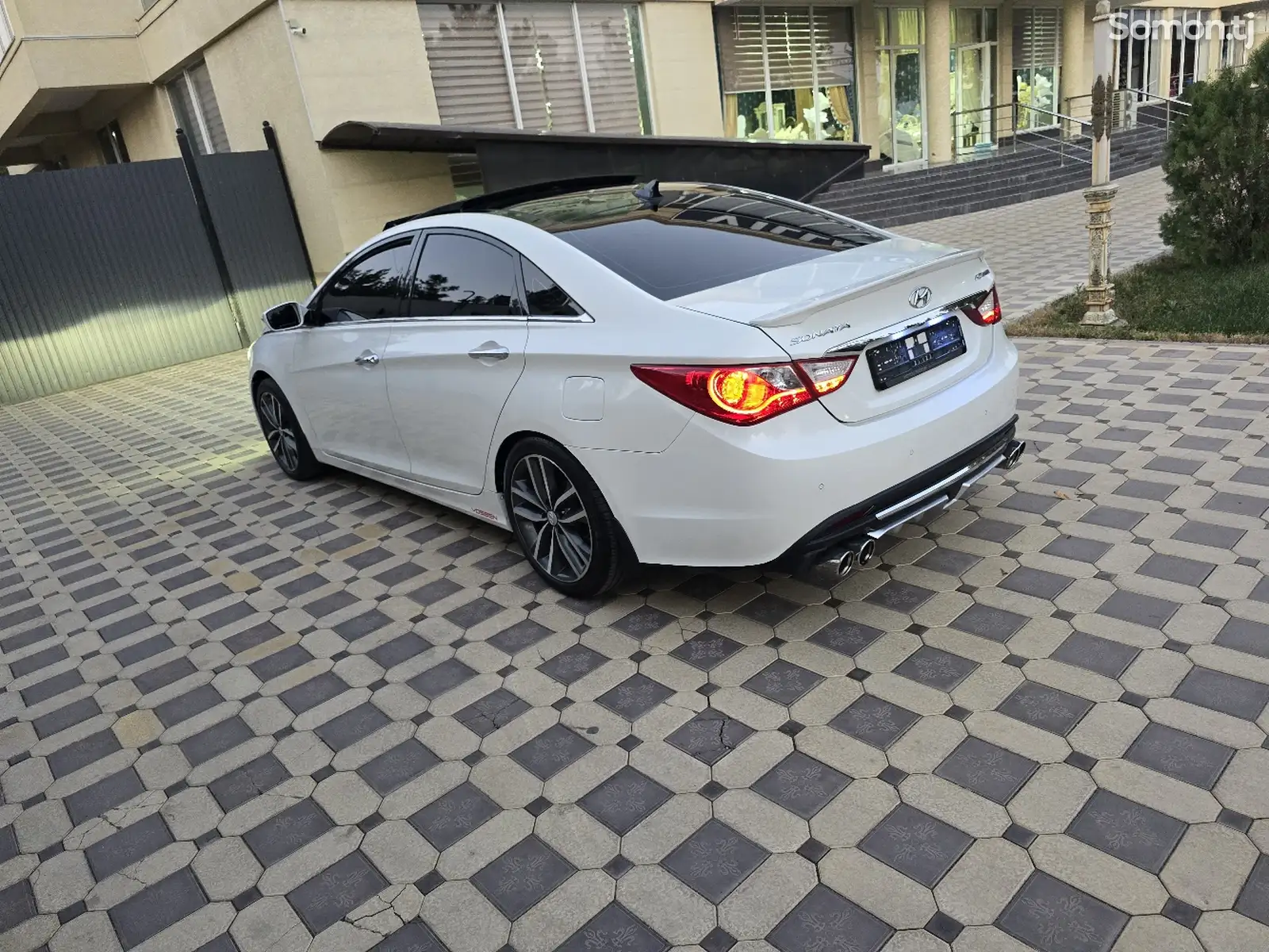 Hyundai Sonata, 2010-3