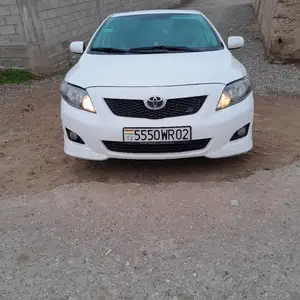 Toyota Corolla, 2010