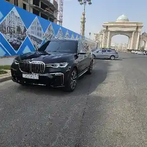 BMW X7, 2020