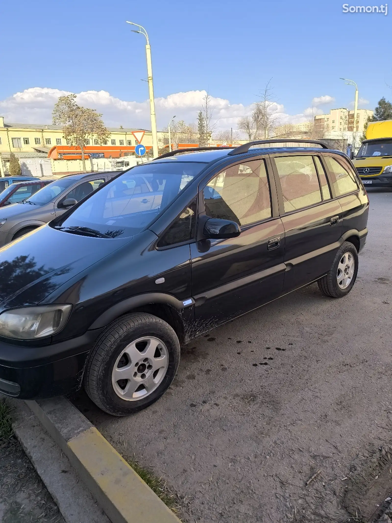 Opel Zafira, 2000-1