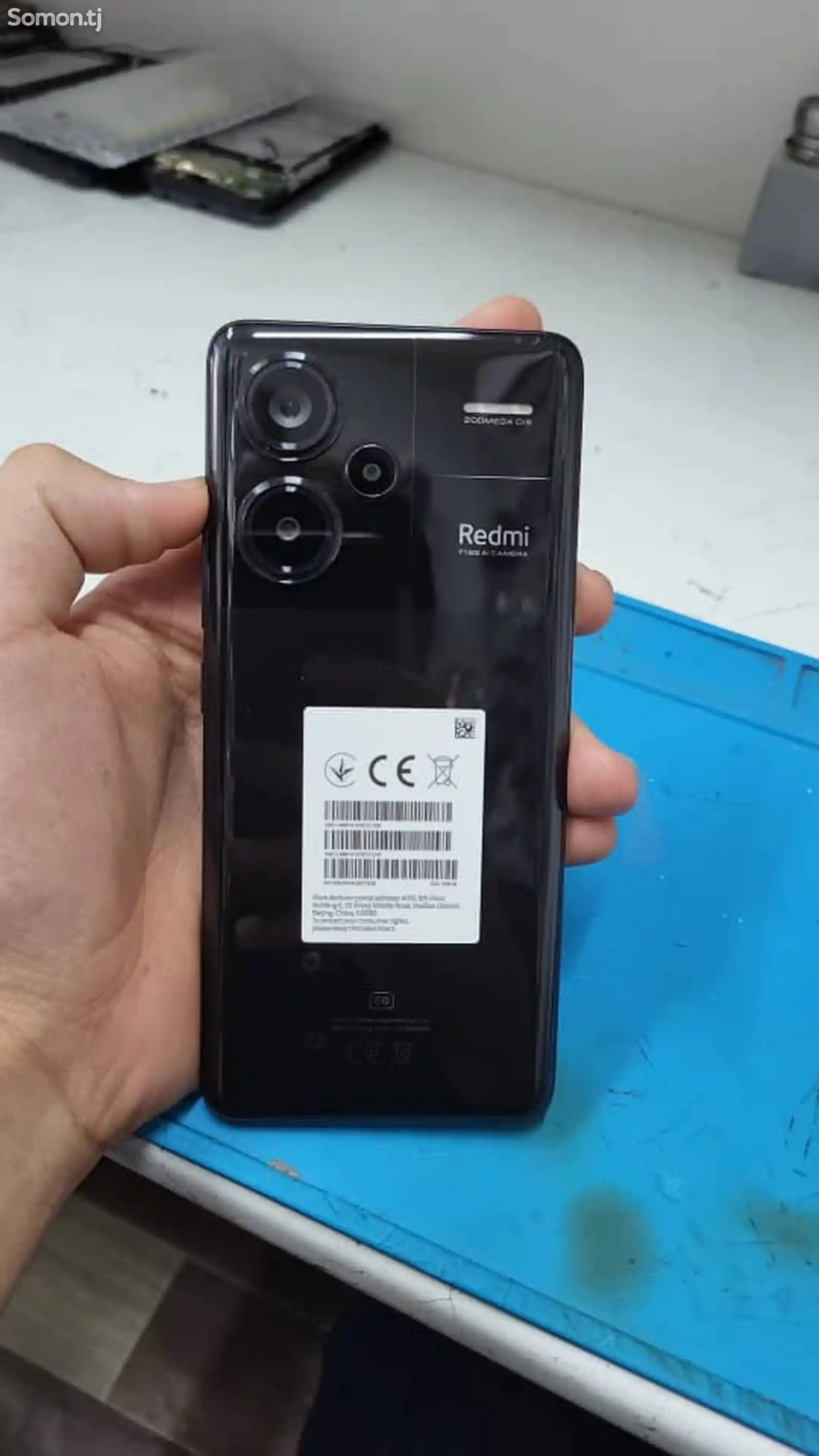 Xiaomi Redmi Note 13 Pro+