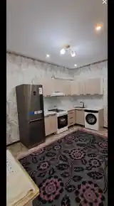 3-комн. квартира, 2 этаж, 105м², Цирк-10