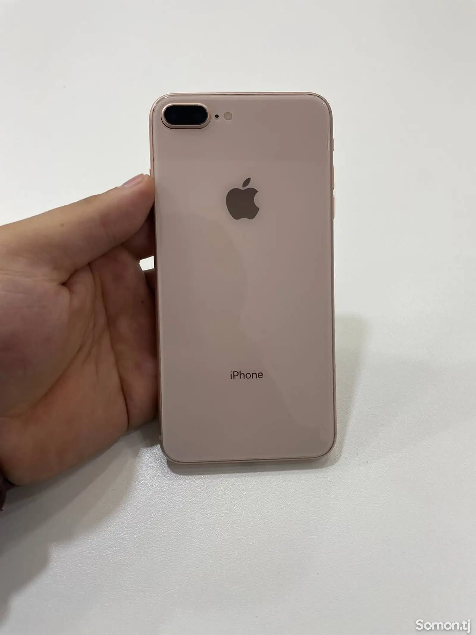 Apple iPhone 8 plus, 64 gb, Gold-1