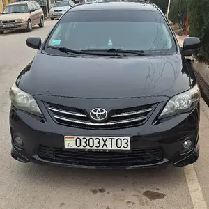 Toyota Corolla, 2013