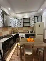 2-комн. квартира, 14 этаж, 48м², И. Сомони-4