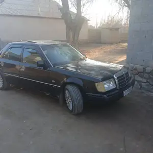 Mercedes-Benz W124, 1991