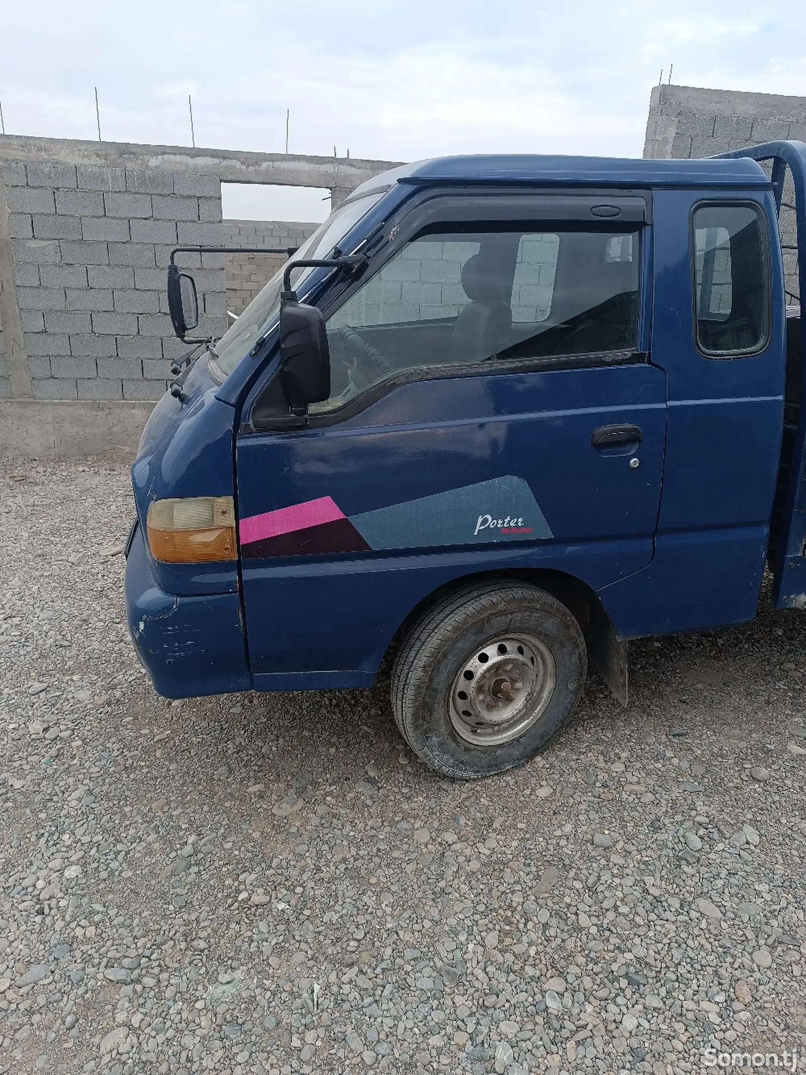 Бортовой автомобиль Hyundai Porter, 2002-1