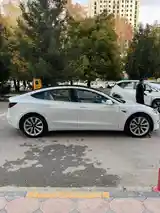 Tesla Model 3, 2020-5