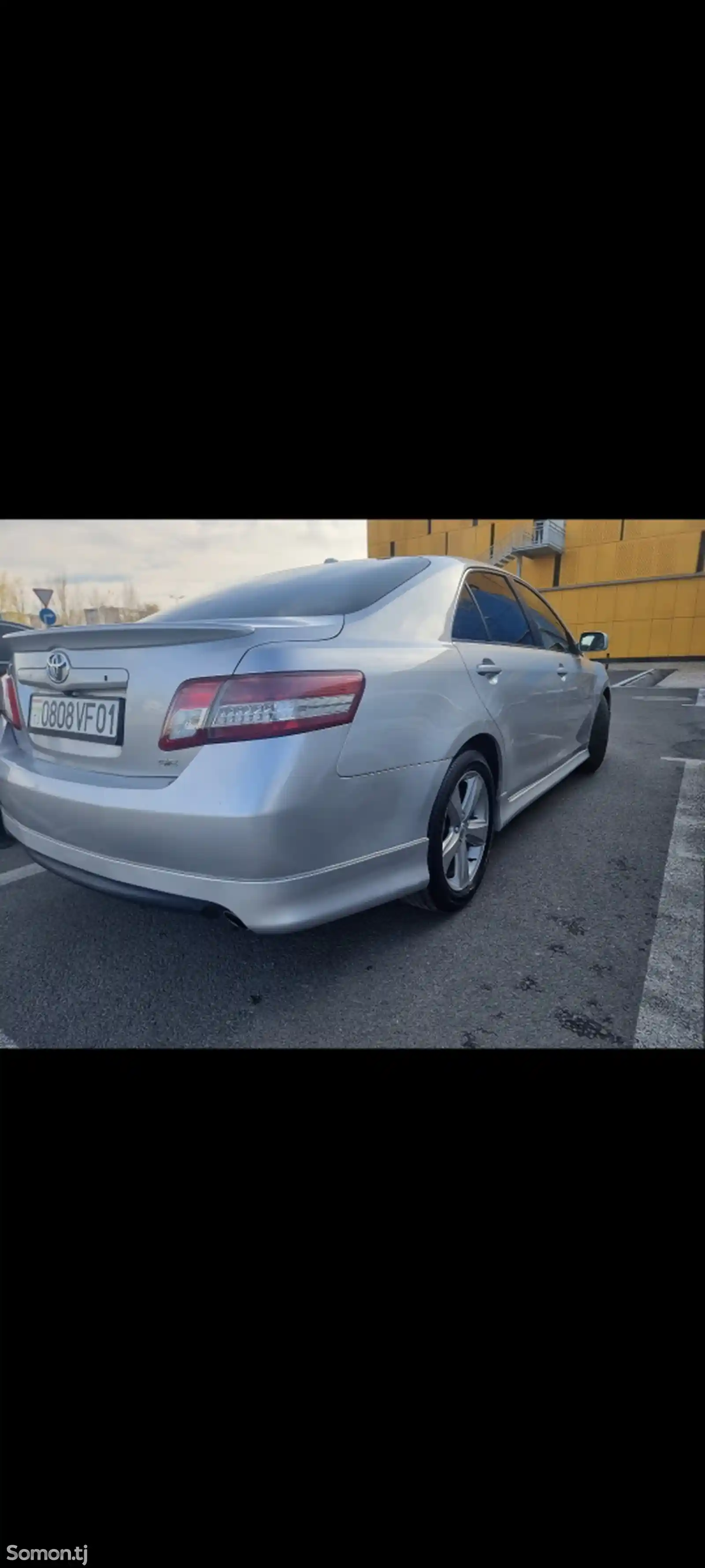 Toyota Camry, 2010-6