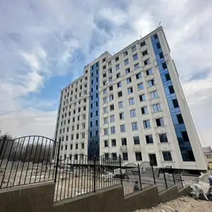 3-комн. квартира, 4 этаж, 98 м², 20 мкр