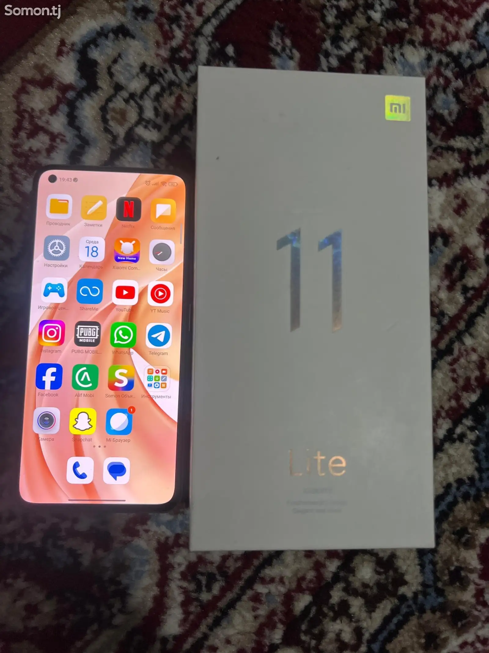 Xiaomi Mi 11 Lite-1