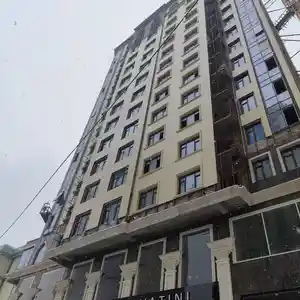 2-комн. квартира, 10 этаж, 115 м², И. Сомони