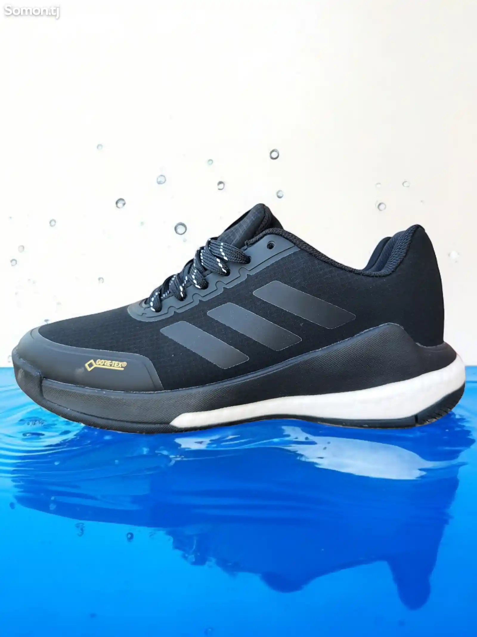 Кроссовки Adidas-3