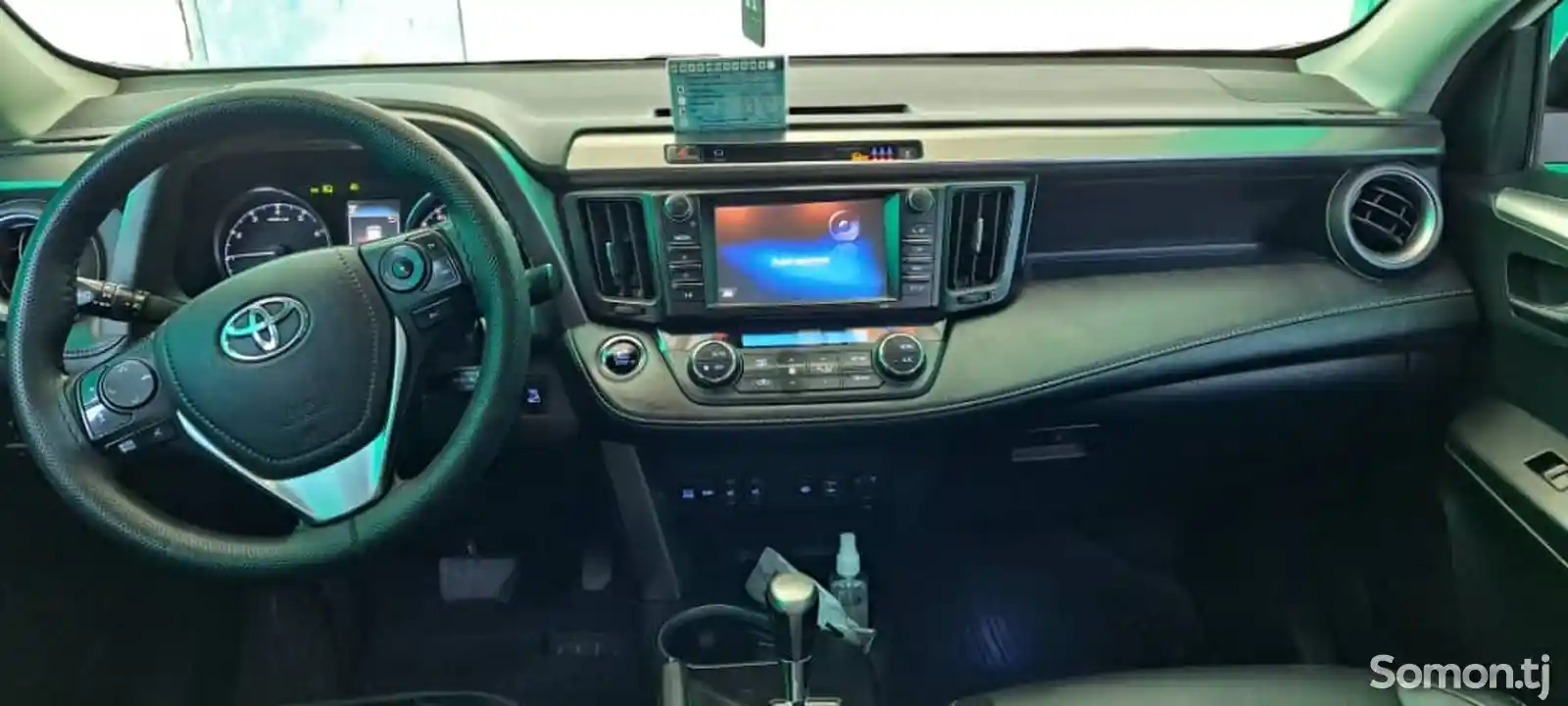 Toyota RAV 4, 2018-4