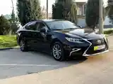 Lexus ES series, 2017-2