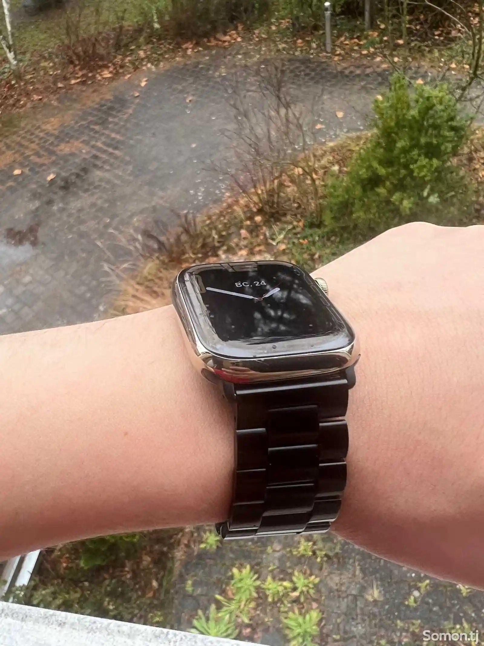 Смарт часы Apple Watch Series 7 gold stainless steel-2