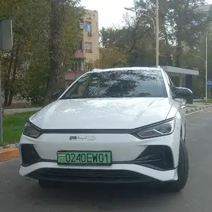 BYD E2, 2023