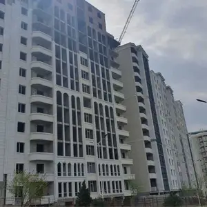 3-комн. квартира, 4 этаж, 108 м², 20 мкр