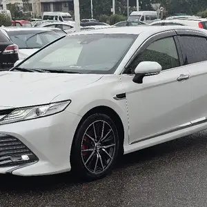 Toyota Camry, 2018