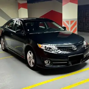 Toyota Camry, 2012