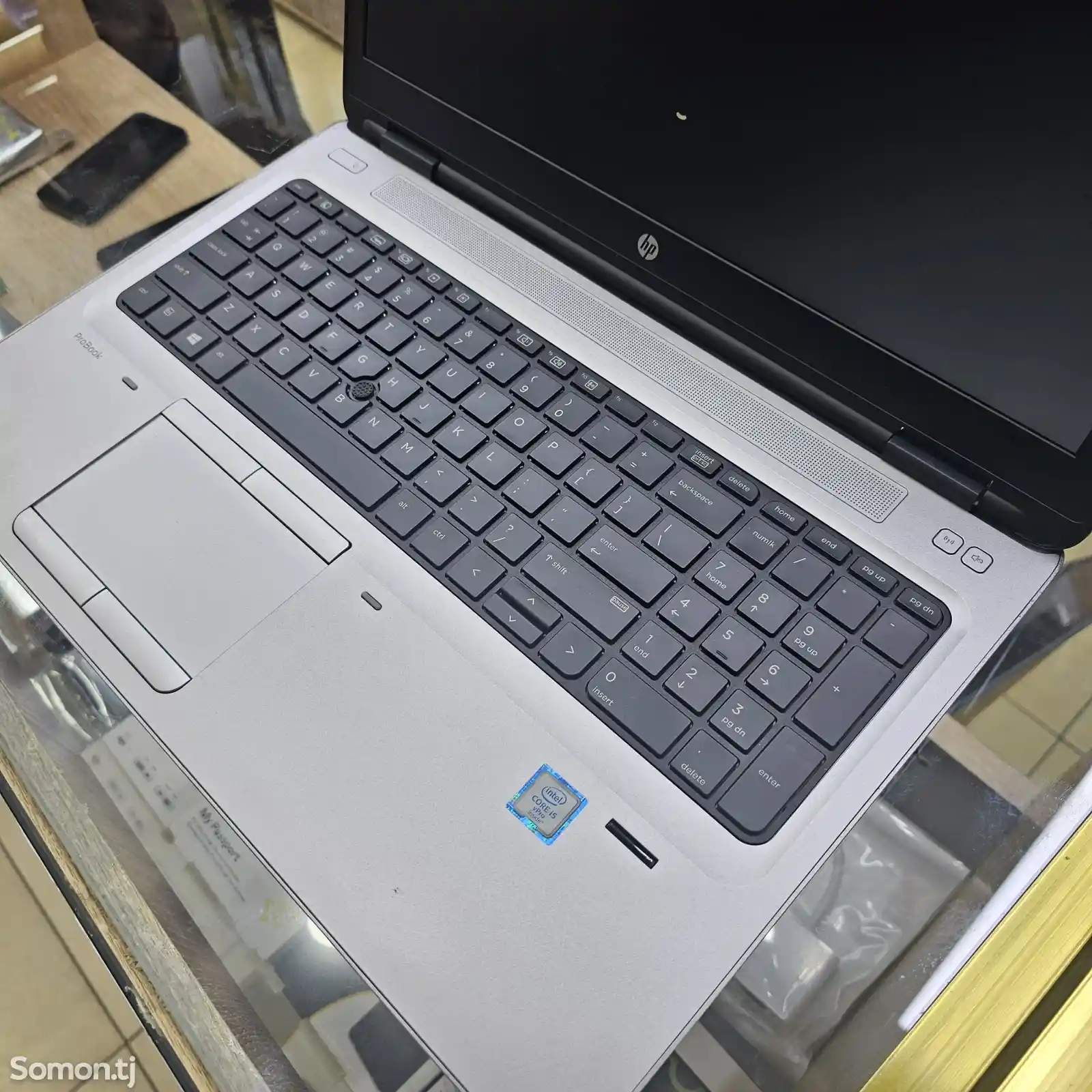 Ноутбук Hp Probook 650 G2 Intel i5-6300U 8/256SSD Radeon R7 M350 Graphics-2