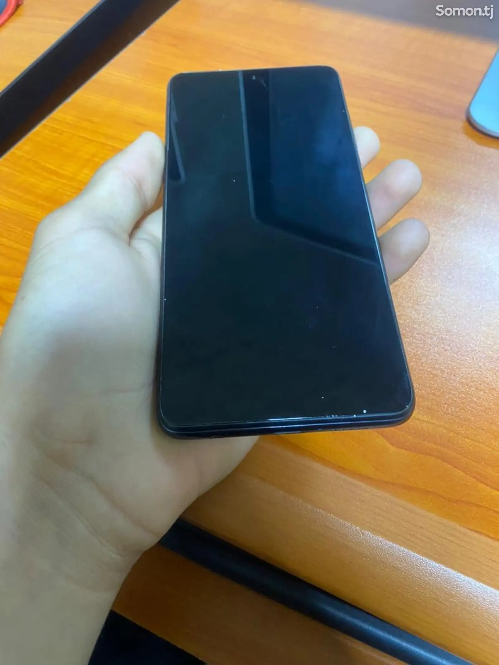 Телефон Xiaomi Poco-1