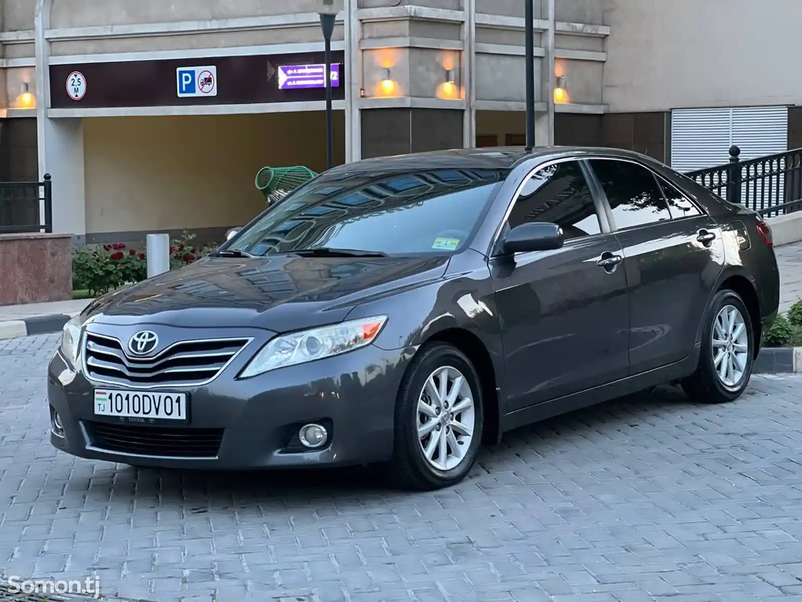 Toyota Camry, 2010-2