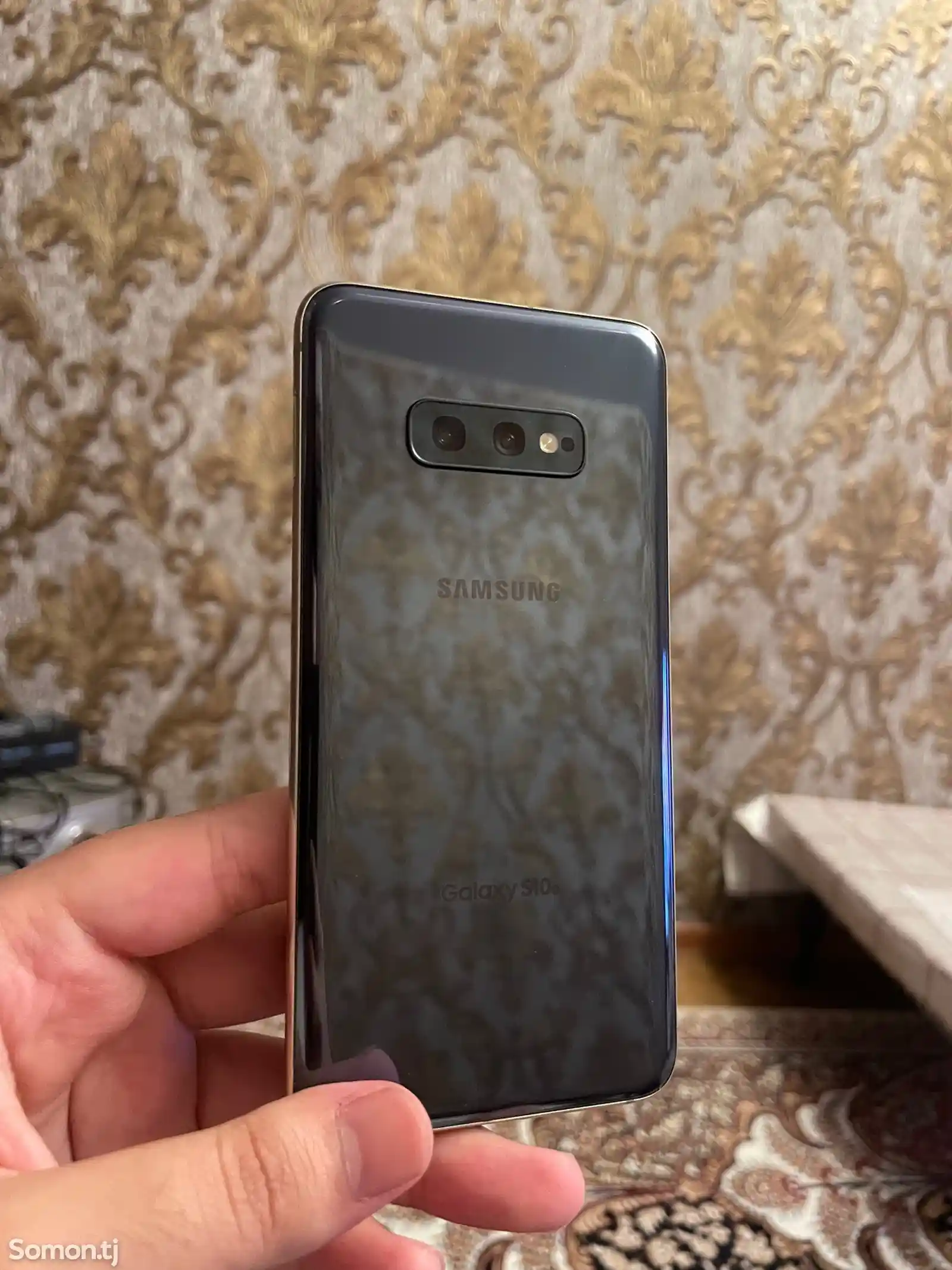 Samsung Galaxy S10e 128Gb-1