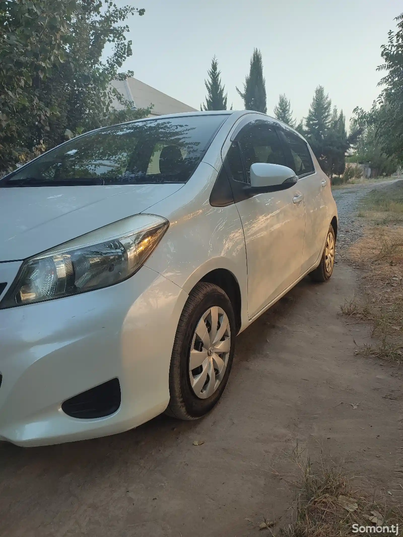 Toyota Vitz, 2012-3