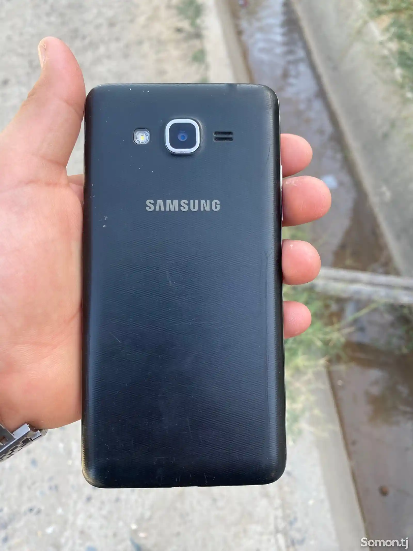 Samsung Galaxy J2-2