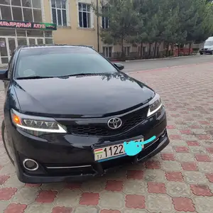 Toyota Camry, 2013