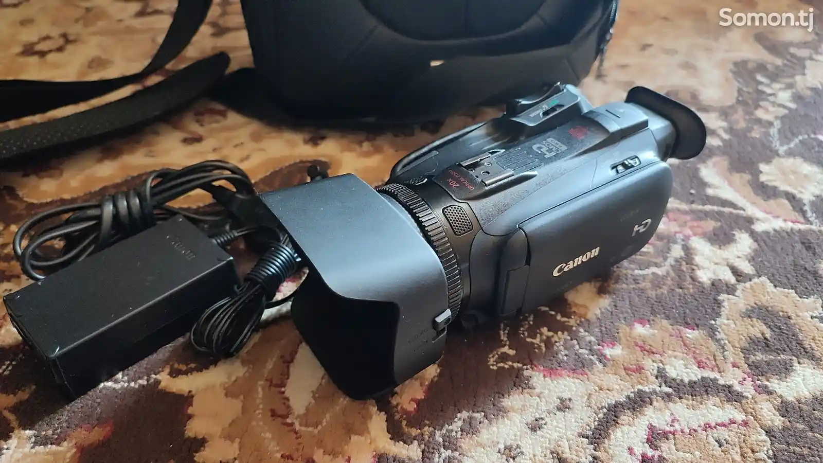 Видеокамера Canon Legria G30-3