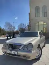 Mercedes-Benz E class, 2000-4