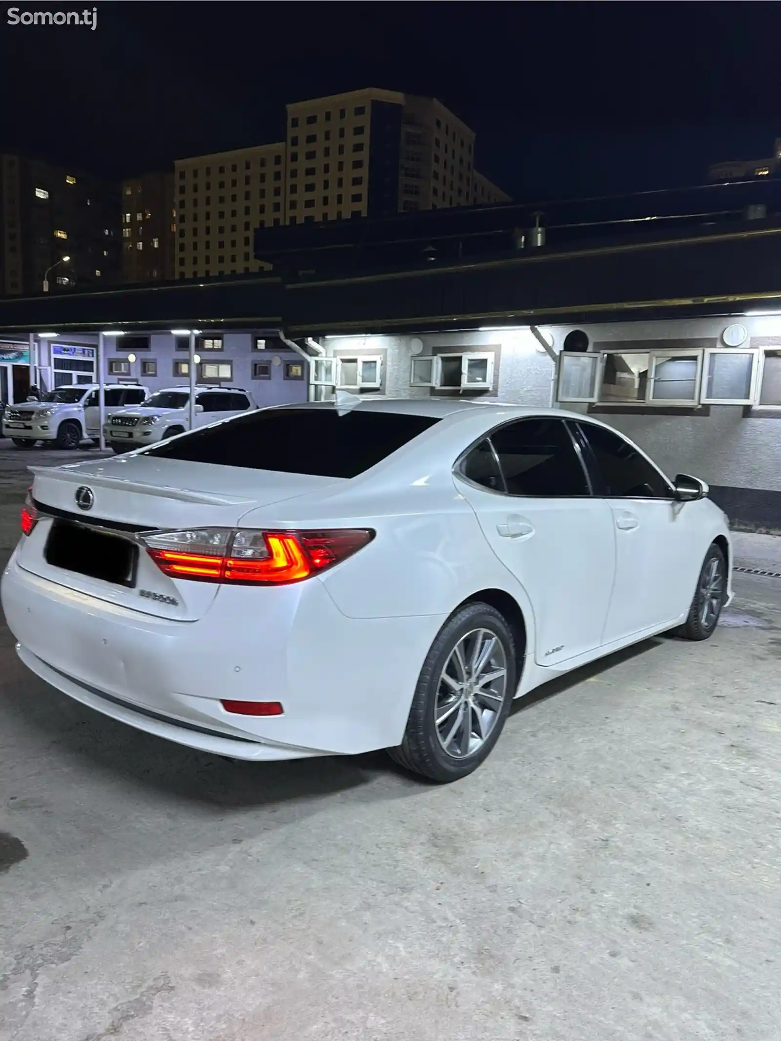 Lexus ES series, 2016-6