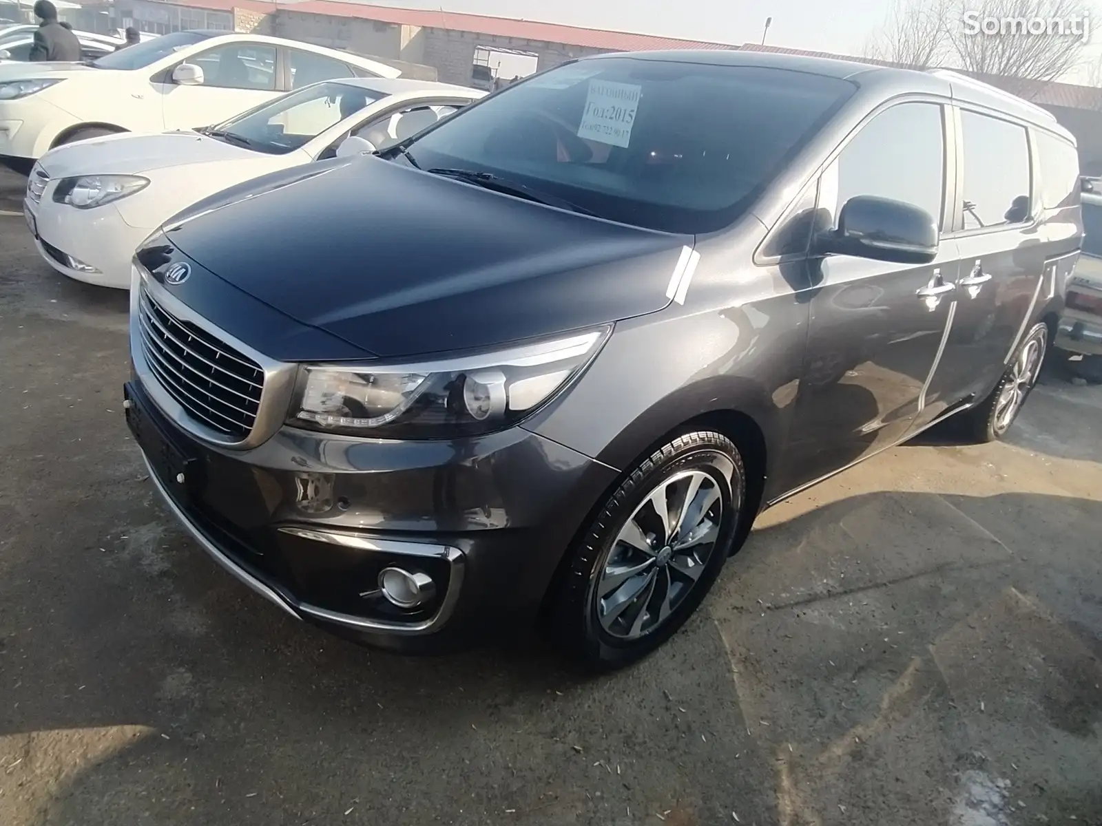 Kia Carnival, 2015-1