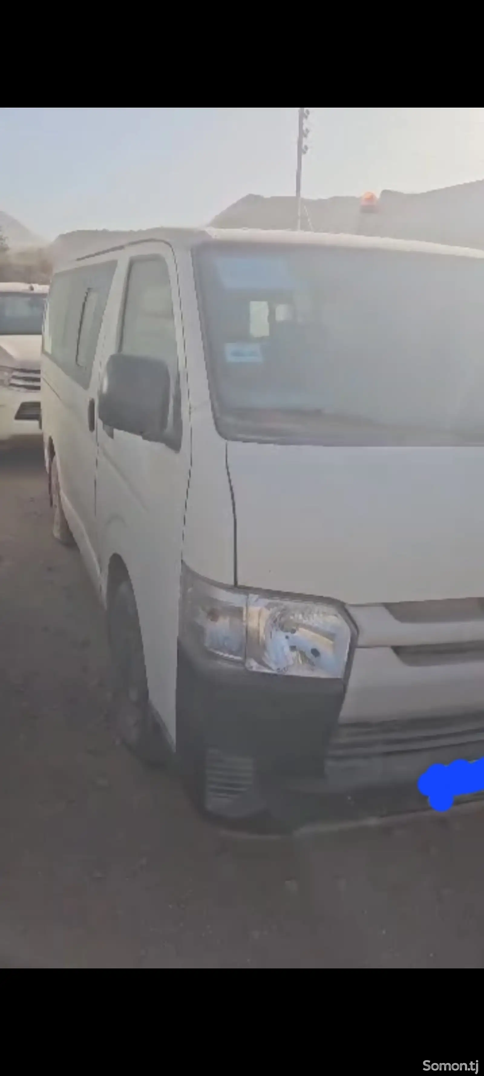 Toyota Hiace, 2017-1