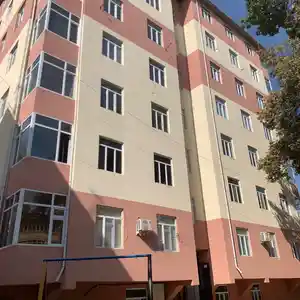 3-комн. квартира, 4 этаж, 72 м², 4 мкр