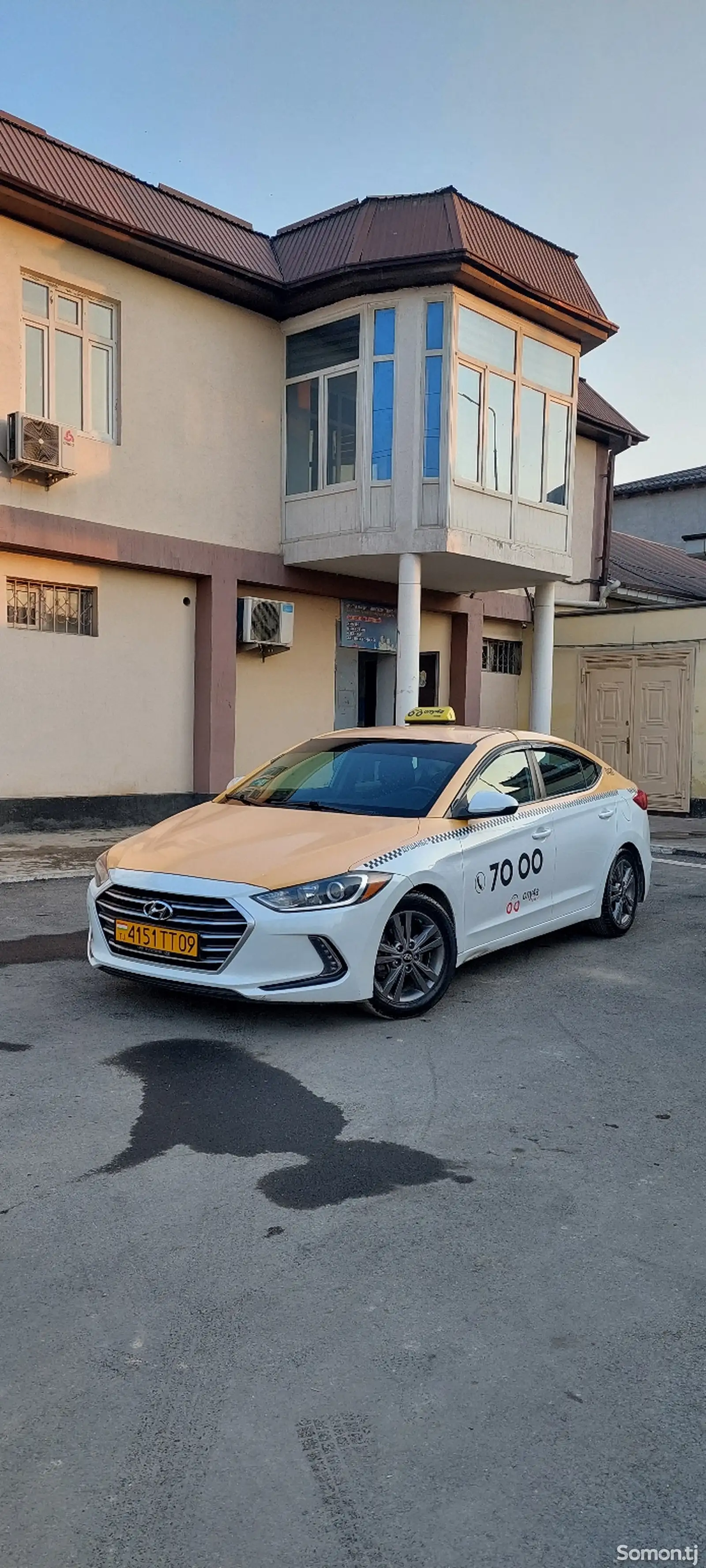 Hyundai Elantra, 2017-1