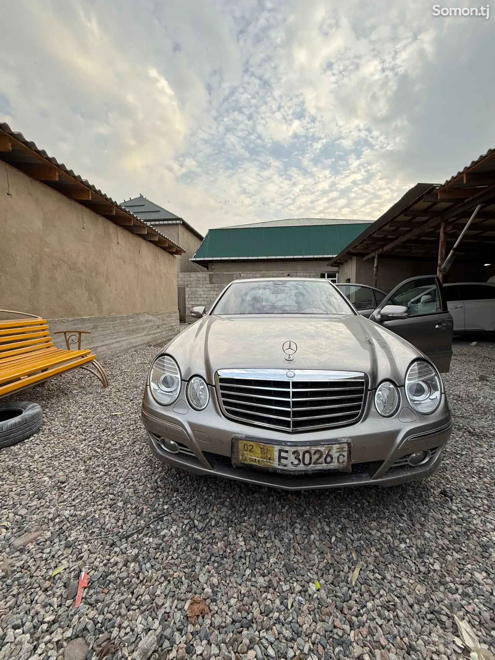 Mercedes-Benz E class, 2008-1